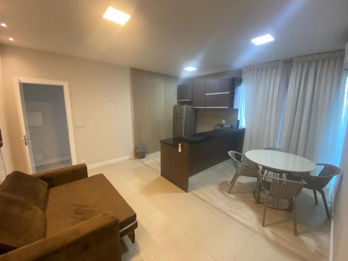 Apartamento Vista Do Mar - Praia Do Forte 卡波布里奥 外观 照片